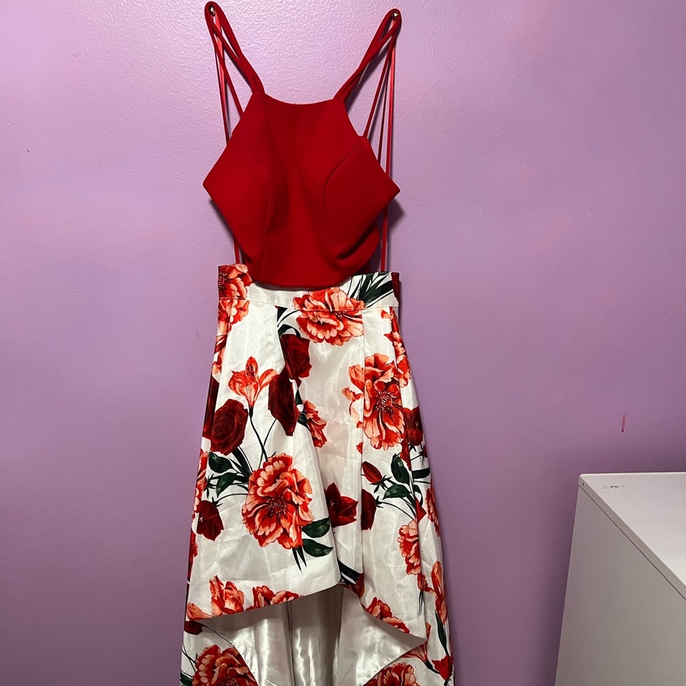 size 1 homecoming dress only worn once in picture